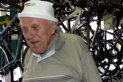 OLYMPUS DIGITAL CAMERA